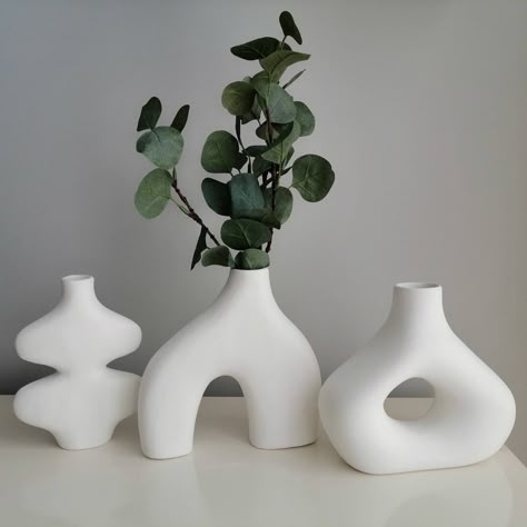 Spiral ceramic vase (Scandinavian style)
