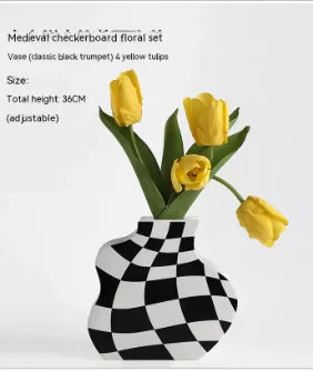 Chessboard Grid Ceramic Vase